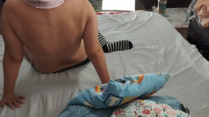 Sexy brunette doing naked chores around the house. Amateur wife masturbates with her fingers in her pussy.